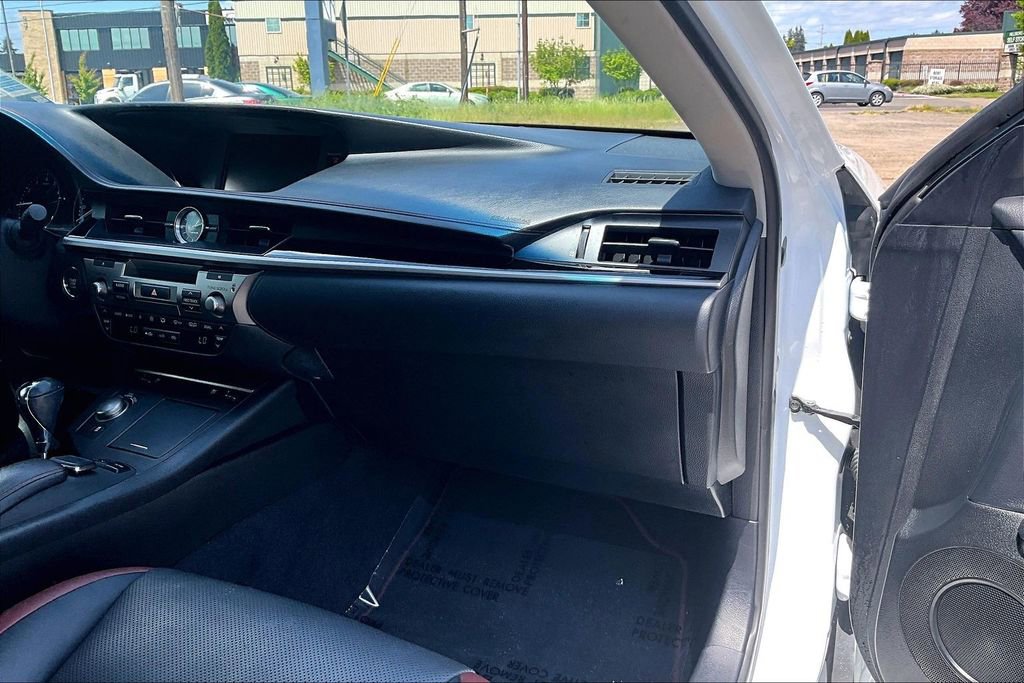 Used 2015 Lexus ES 350 FWD image 19