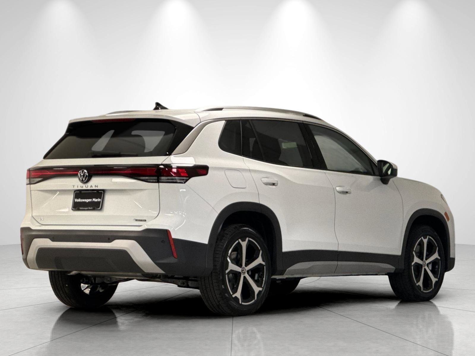New 2026 Volkswagen Tiguan SE AWD/4WD image 5