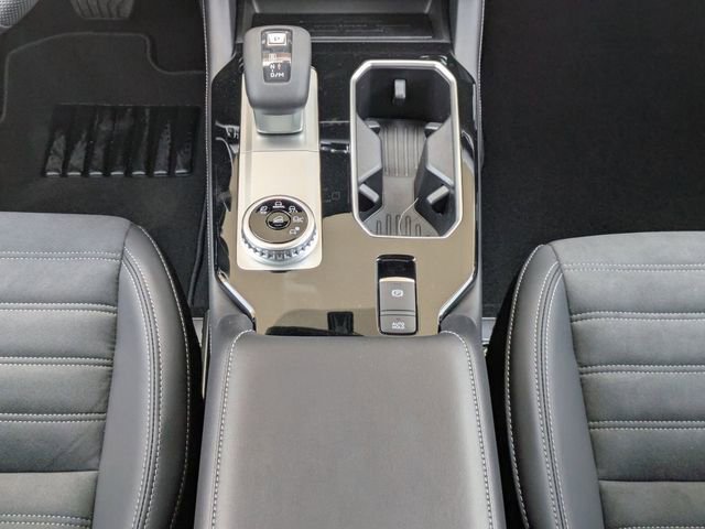 New 2026 Mitsubishi Outlander SE image 21