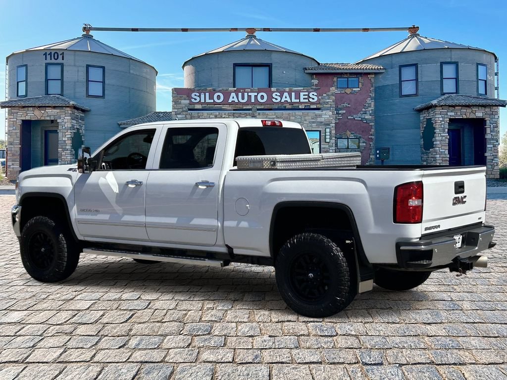 Used 2019 GMC Sierra 3500 SLT AWD/4WD image 3