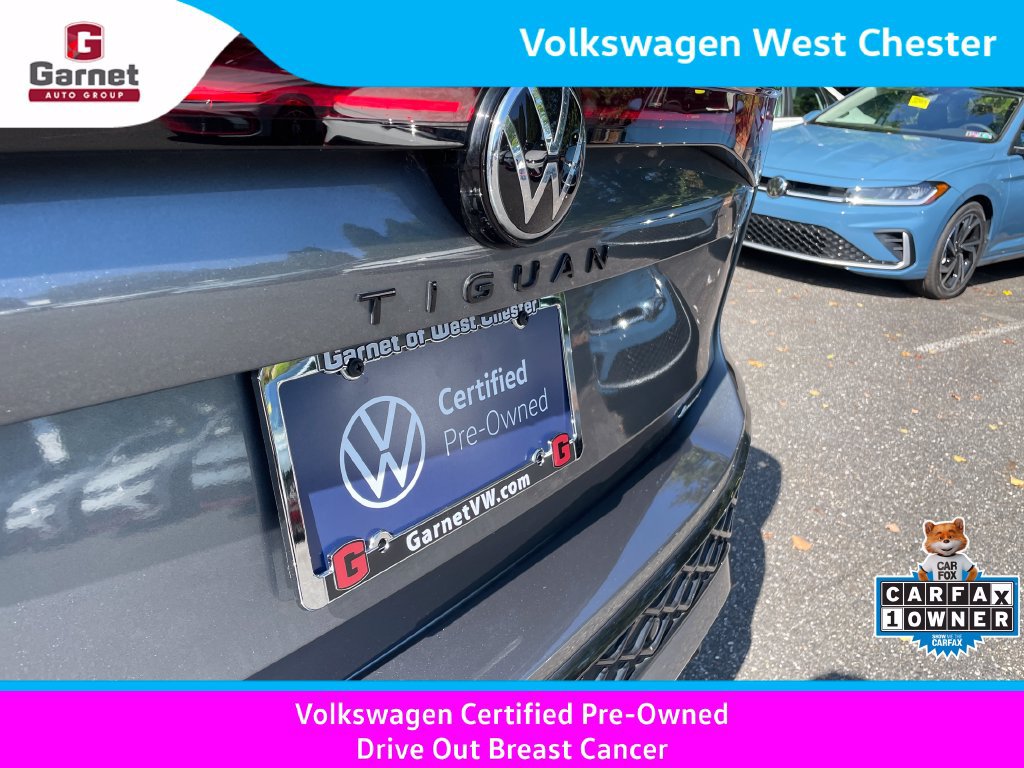 Certified 2025 Volkswagen Tiguan SE R-Line AWD/4WD image 37
