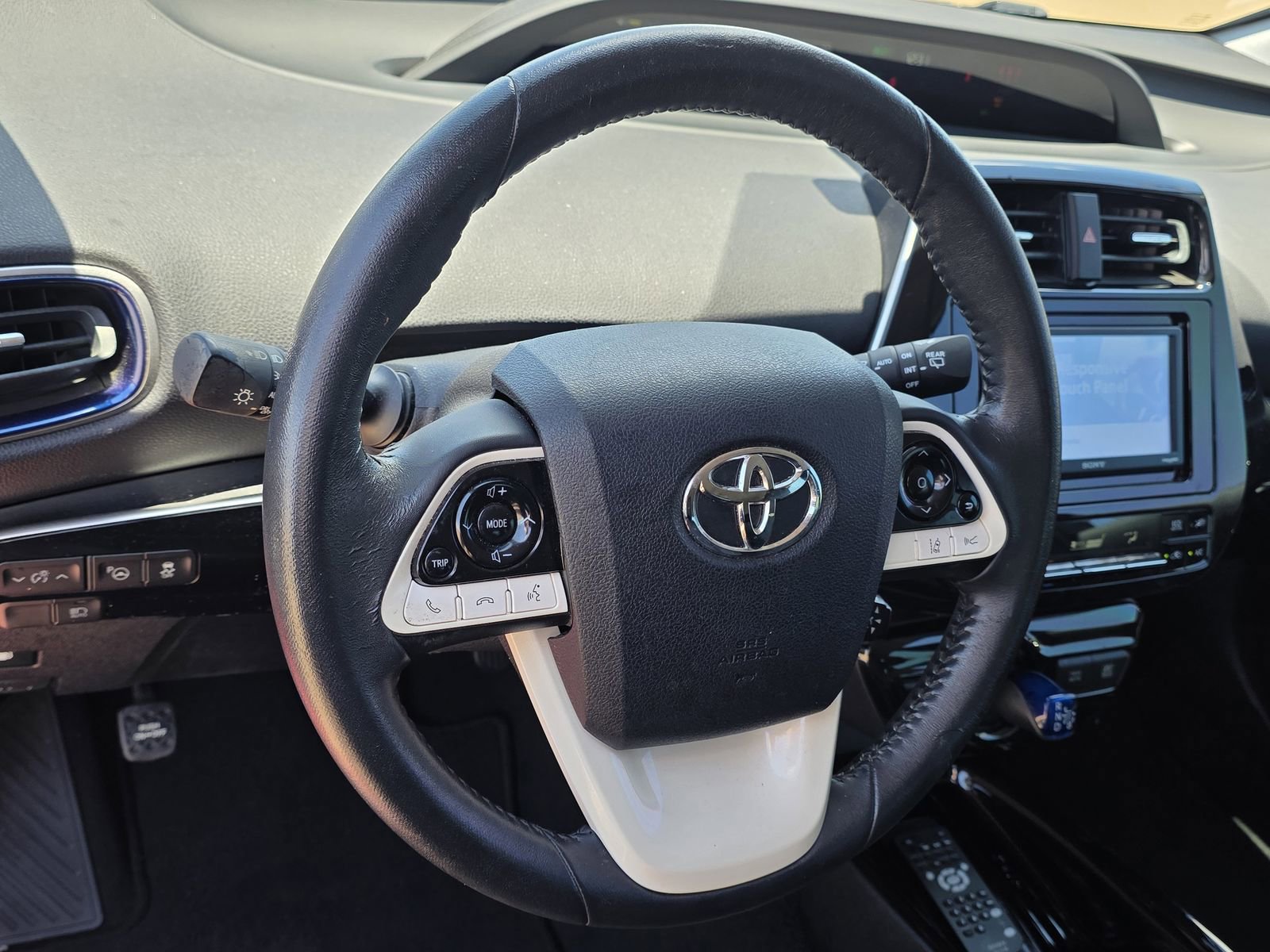 Used 2017 Toyota Prius Four Touring FWD image 8