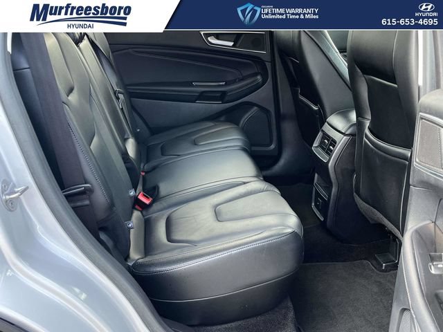 Used 2016 Ford Edge Titanium FWD image 23