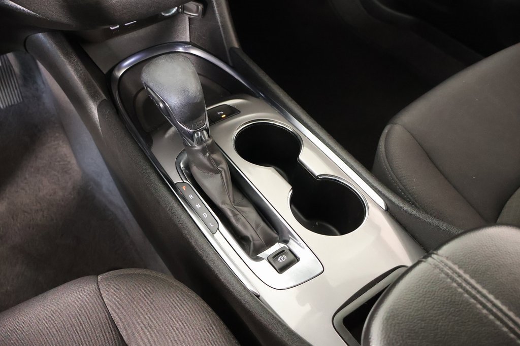 Used 2024 Chevrolet Malibu LT image 8