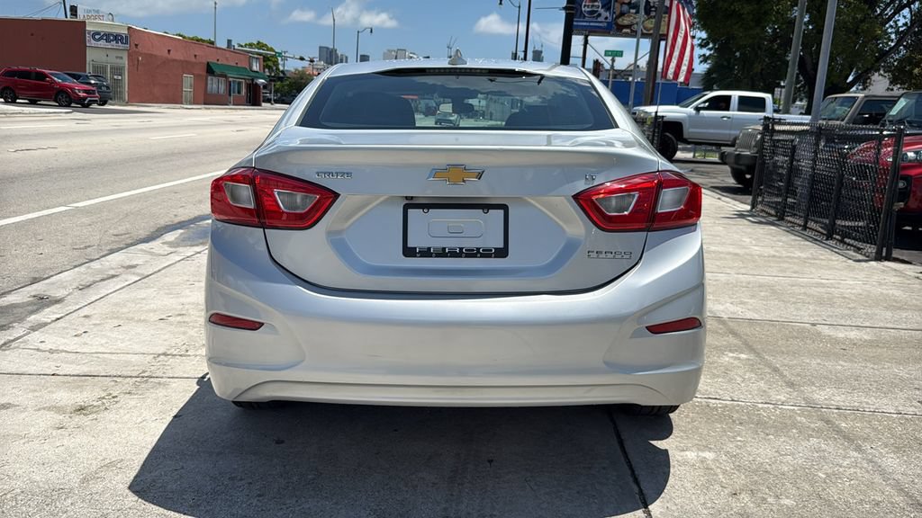 Used 2019 Chevrolet Cruze LT w/ LT Fleet Convenience Package FWD image 13