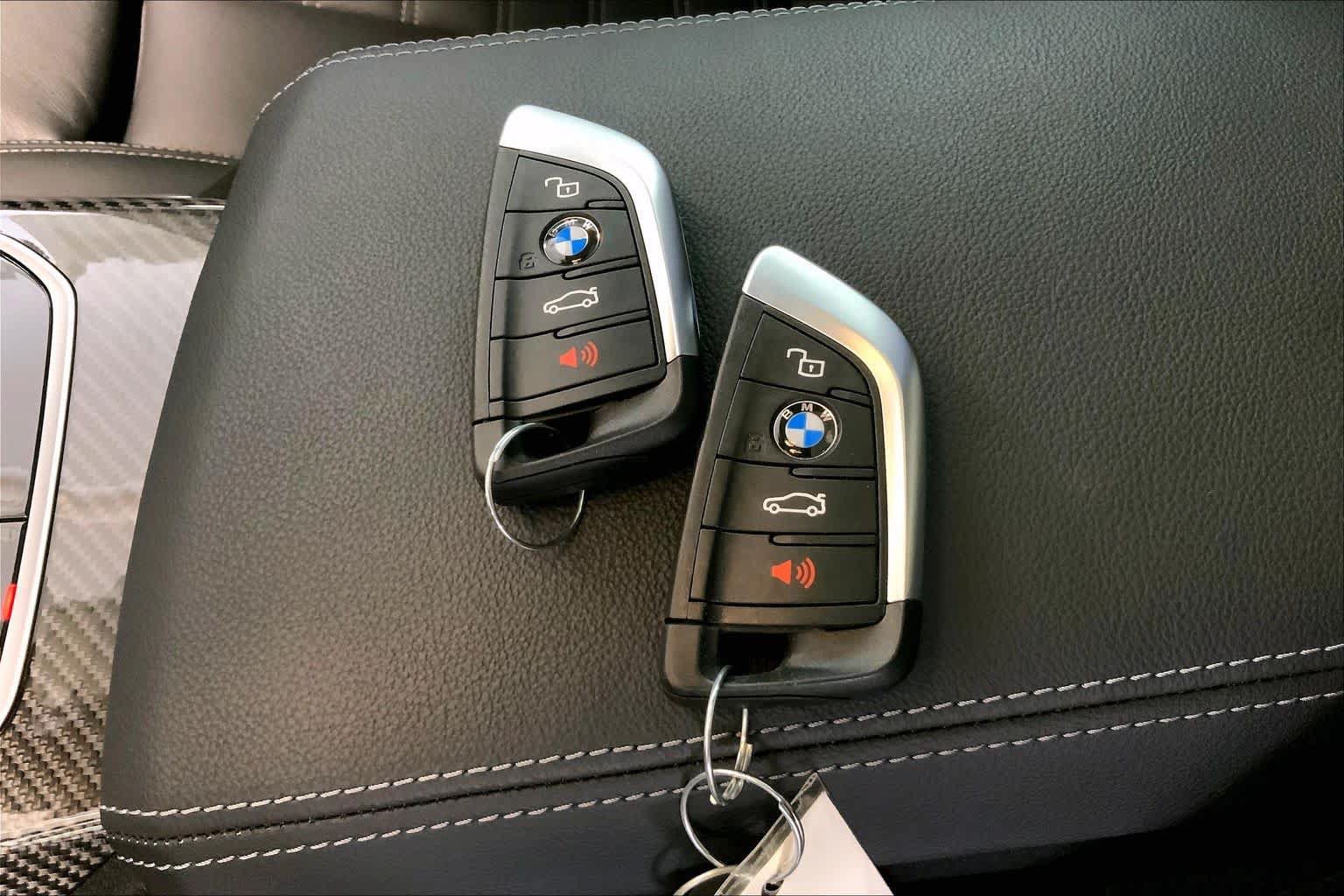 Used 2024 BMW M2 w/ Lighting Package RWD image 14