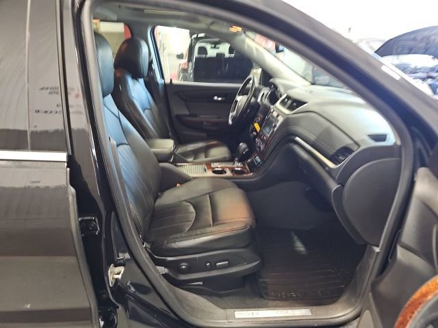 Used 2013 Chevrolet Traverse LTZ FWD image 27