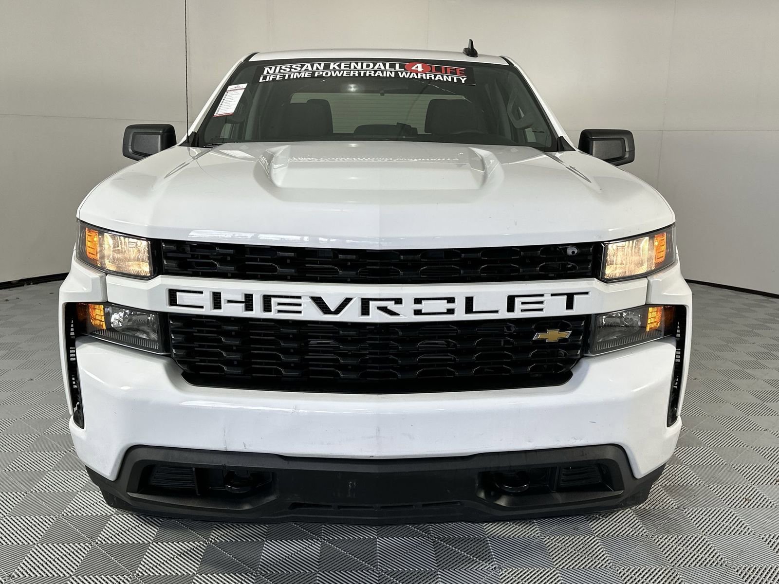 Used 2021 Chevrolet Silverado 1500 Custom RWD image 3