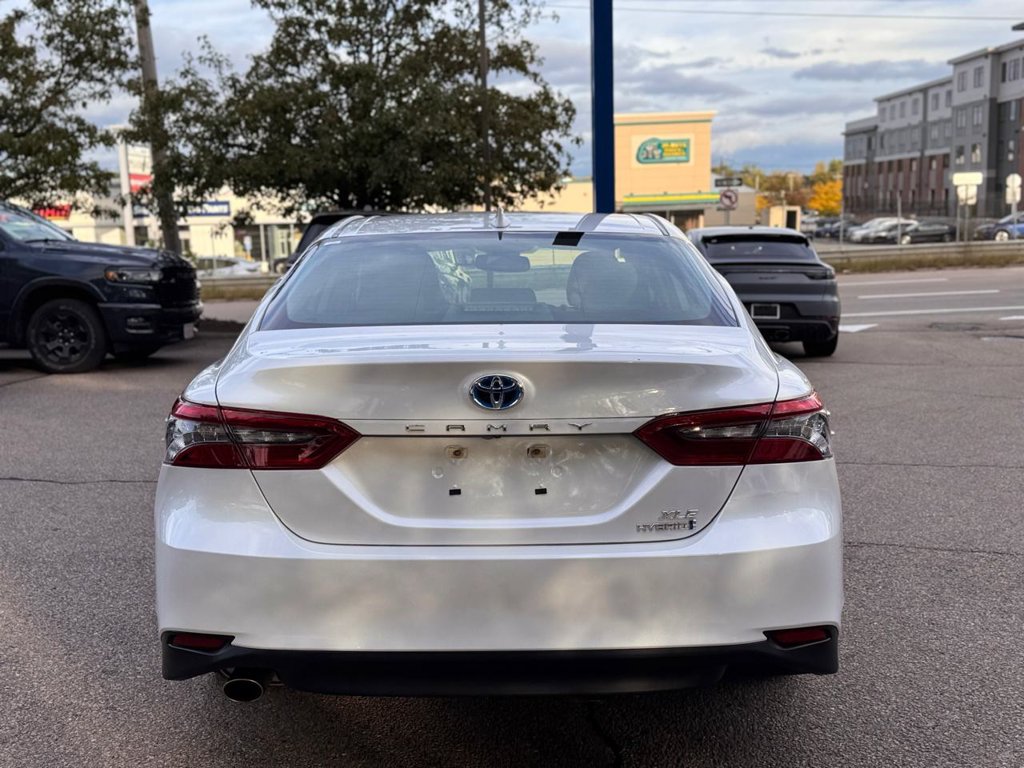 Used 2023 Toyota Camry XLE FWD image 5