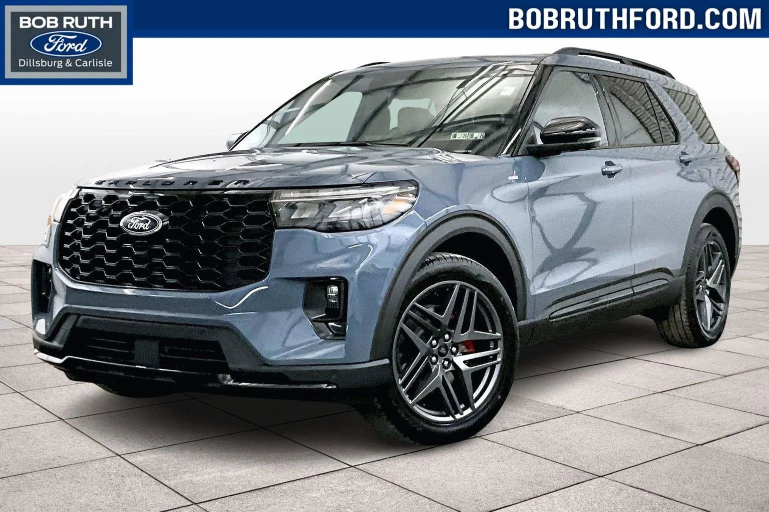 New 2025 Ford Explorer ST-Line w/ Premium Package