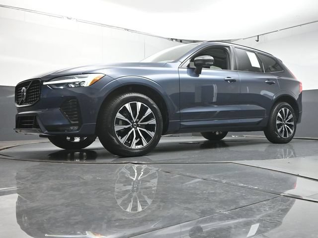Certified 2024 Volvo XC60 B5 Core AWD/4WD image 36
