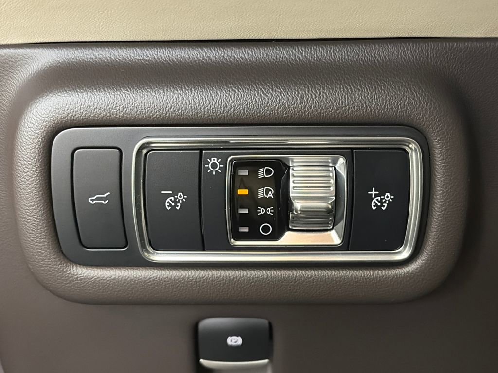 Used 2024 Lincoln Nautilus Black Label image 26