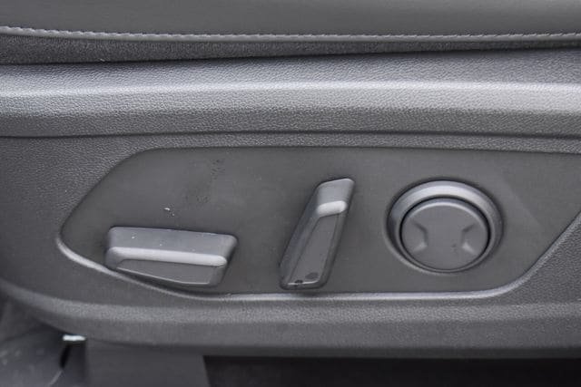 New 2026 Kia Sorento S FWD image 21