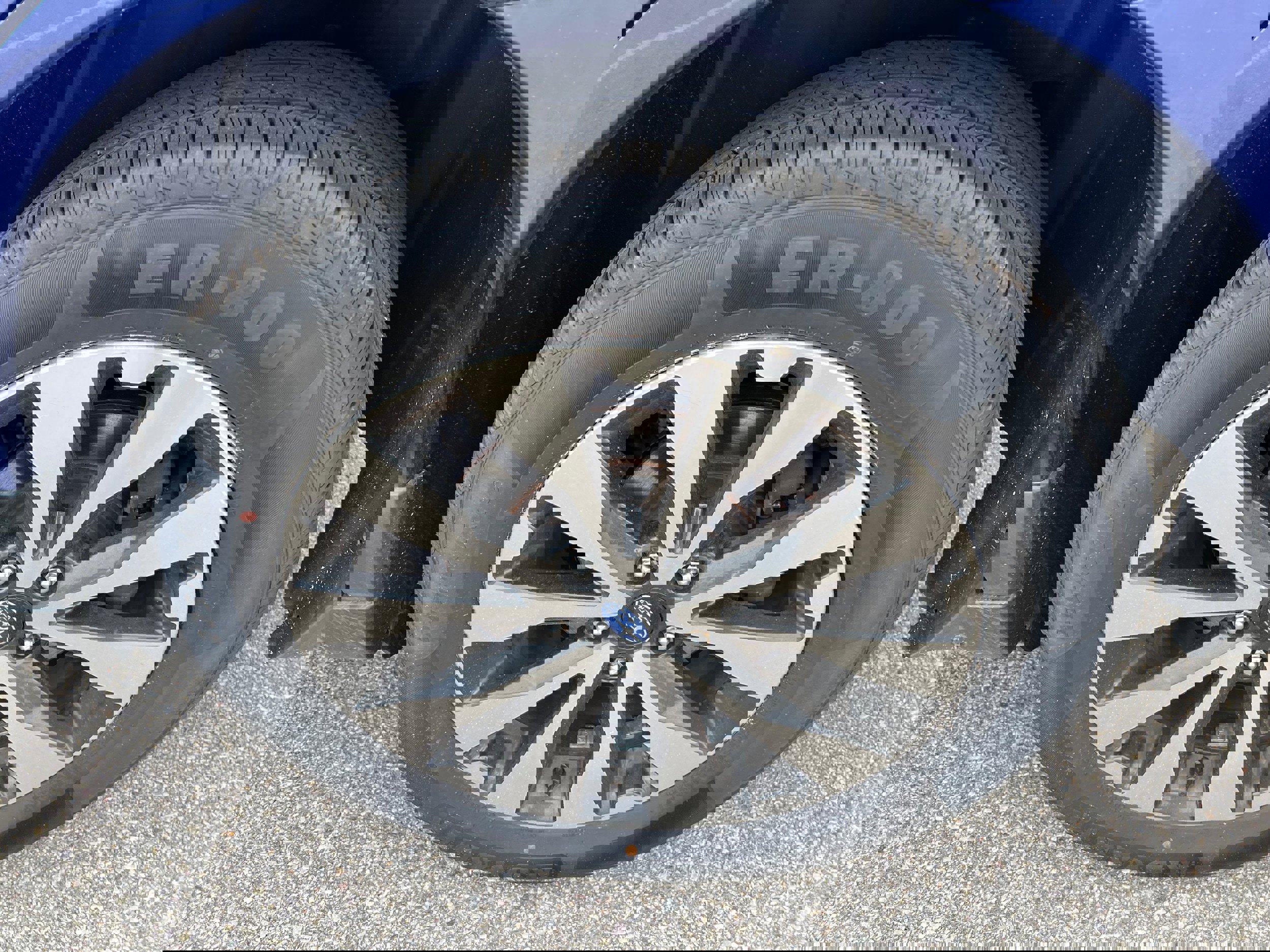 Used 2016 Subaru Outback 2.5i Limited image 9