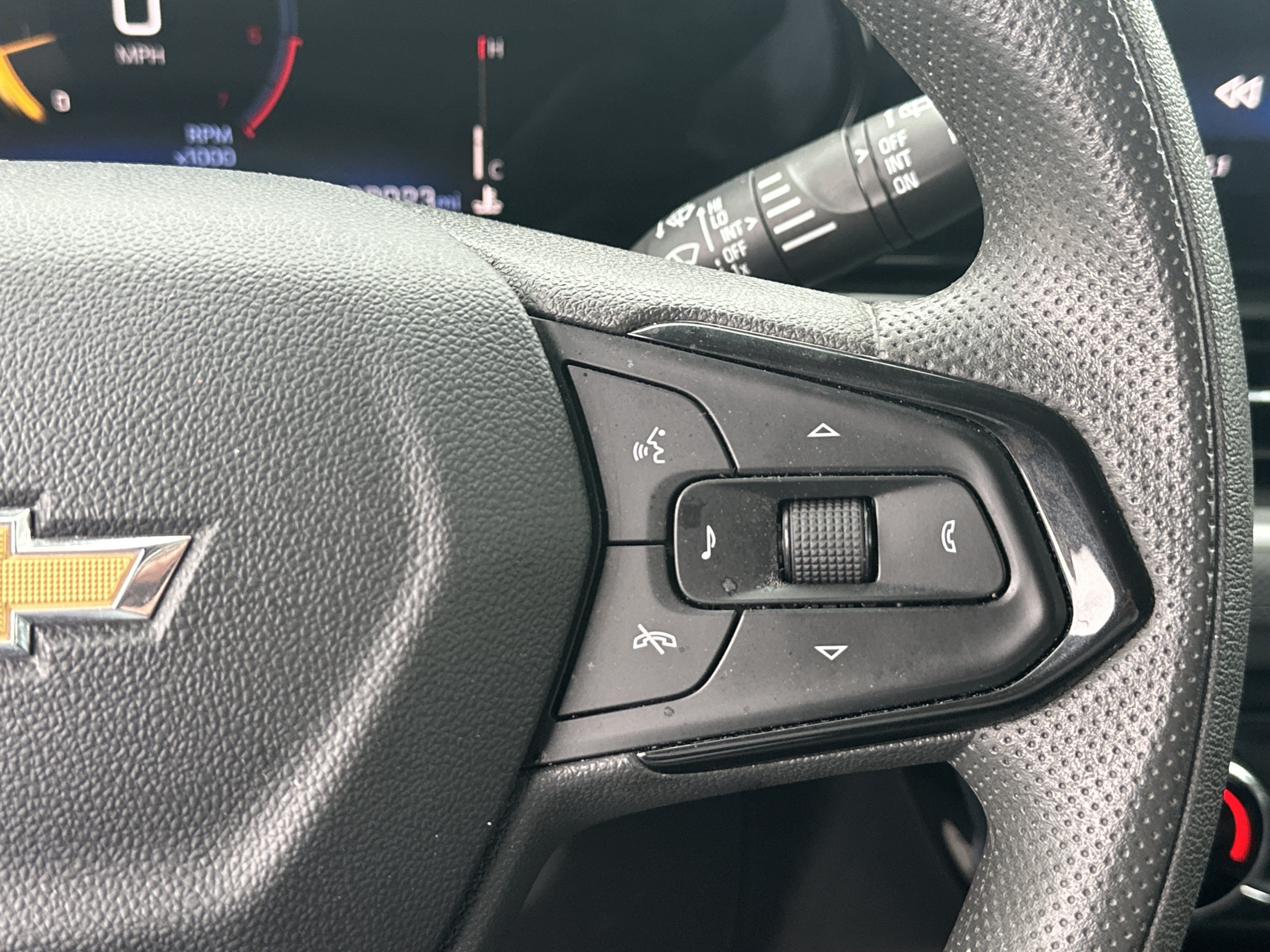 Certified 2025 Chevrolet TrailBlazer LT FWD image 23