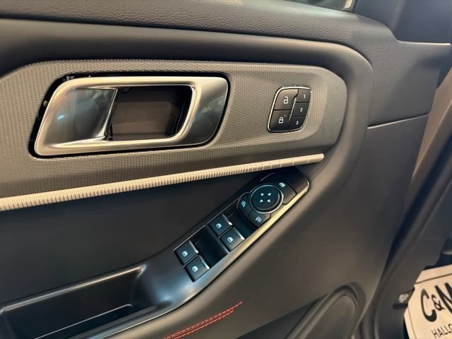 New 2026 Ford Explorer ST-Line w/ ST-Line Street Pack AWD/4WD image 11