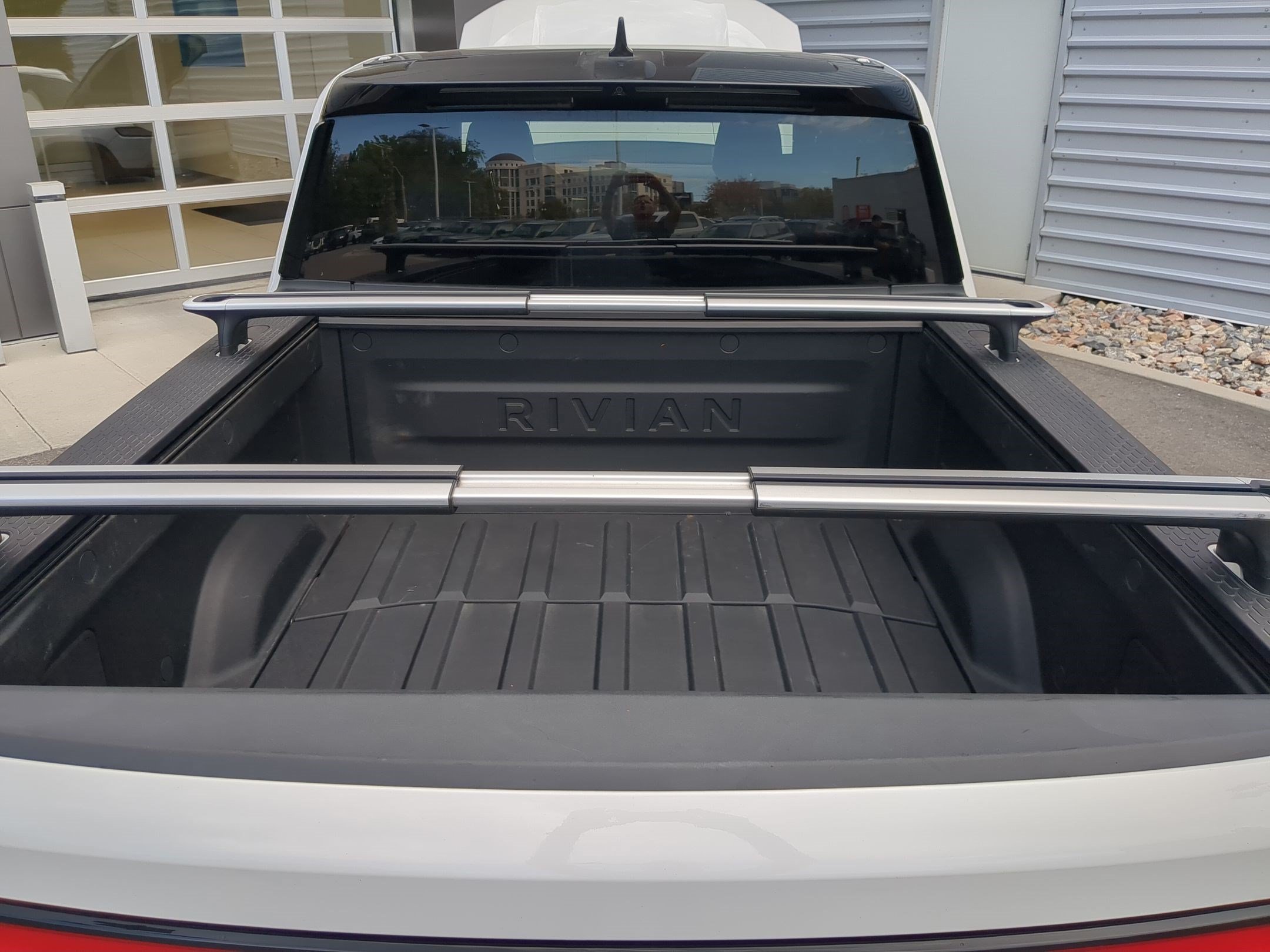 Used 2022 Rivian R1T Launch Edition AWD/4WD image 30