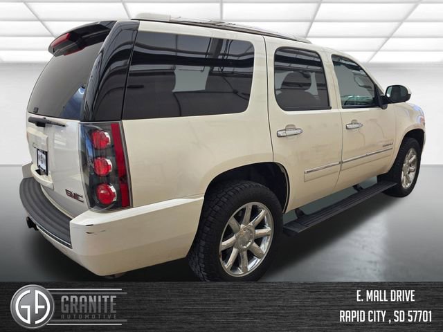 Used 2011 GMC Yukon Denali image 5