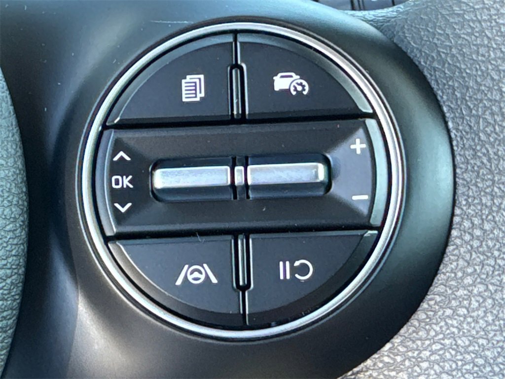 New 2025 Kia Soul LX w/ LX Technology Package image 24