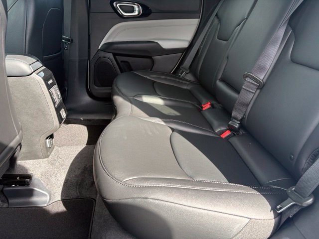 New 2026 Jeep Compass Limited AWD/4WD image 11