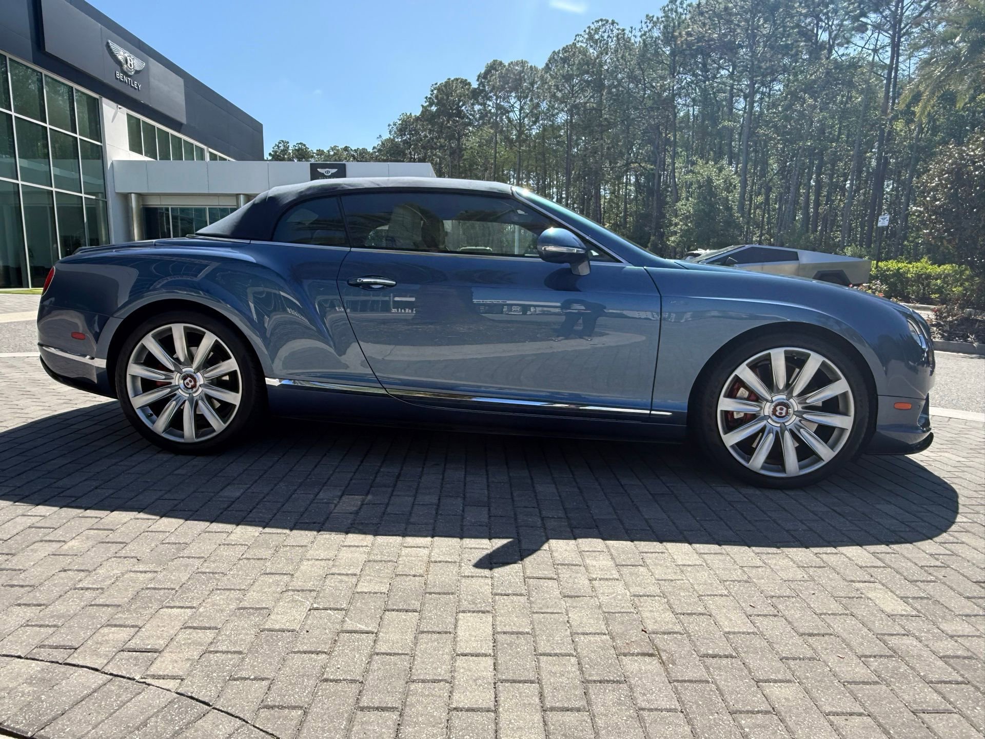 Used 2015 Bentley Continental GT V8 S image 6
