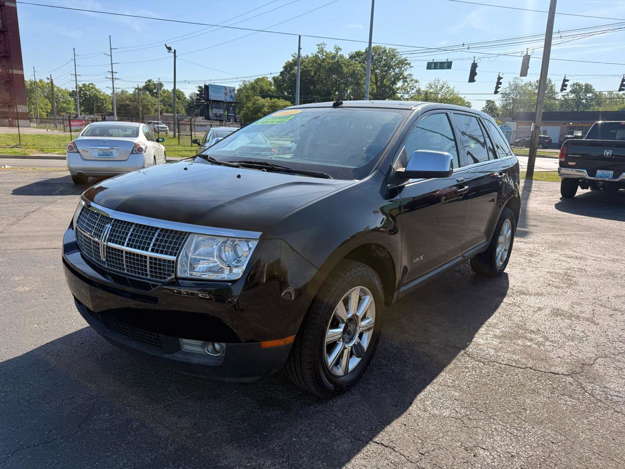Used 2007 Lincoln MKX 2WD image 2