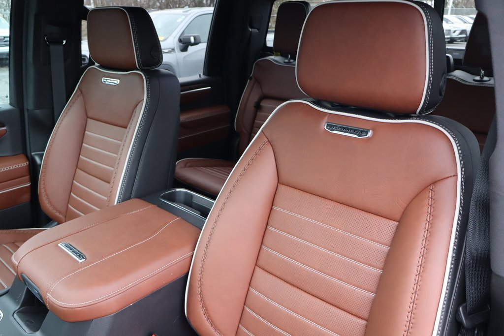 New 2026 GMC Sierra 3500 Denali Ultimate image 15