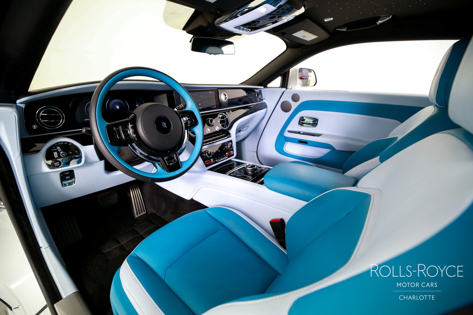 Certified 2024 Rolls-Royce Spectre w/ Spectre Launch Package AWD/4WD image 4