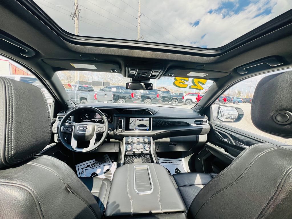 Used 2023 GMC Yukon Denali image 40