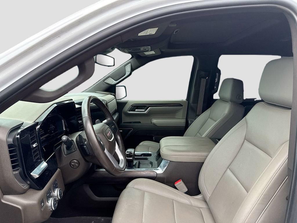 Used 2023 GMC Sierra 1500 SLT AWD/4WD image 10