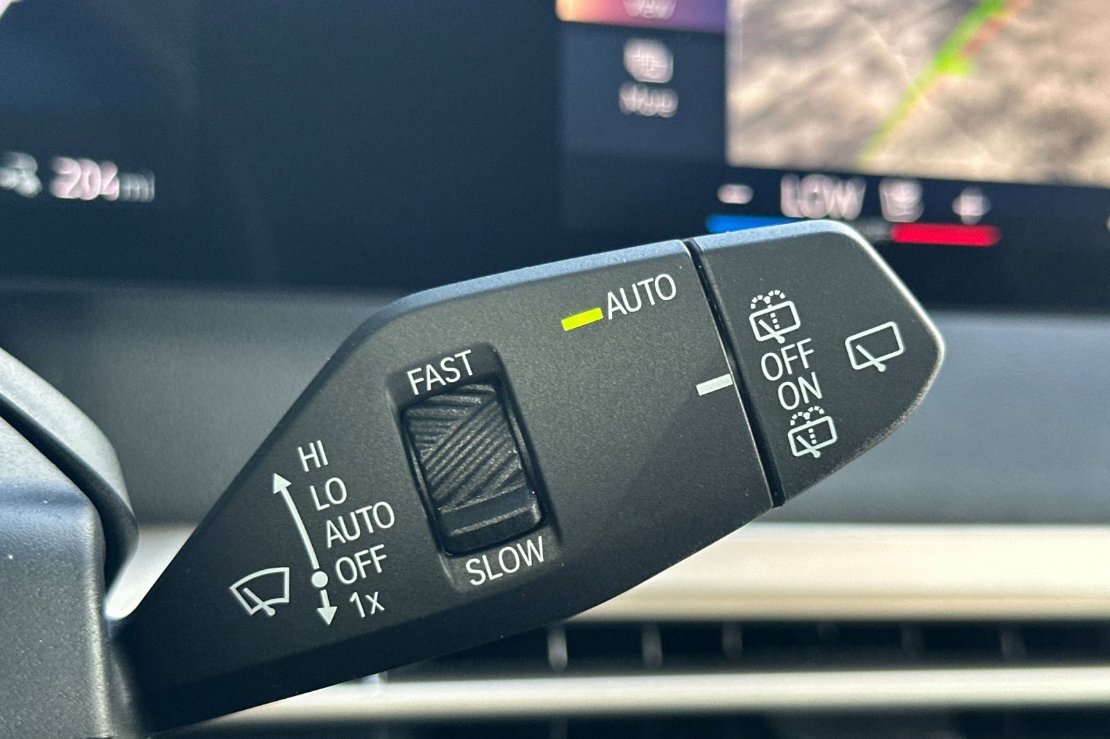 Used 2025 BMW iX xDrive50 w/ Sport Package image 35