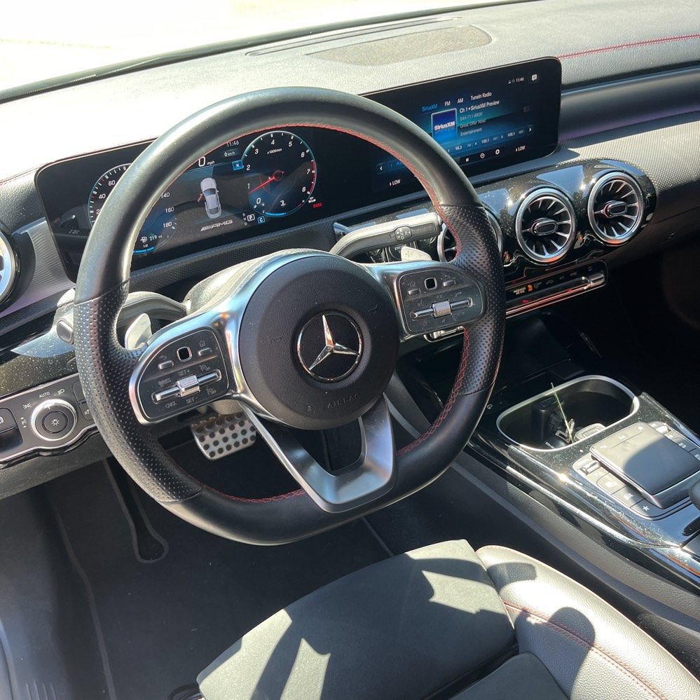 Used 2023 Mercedes-Benz CLA 35 AMG 4MATIC image 4