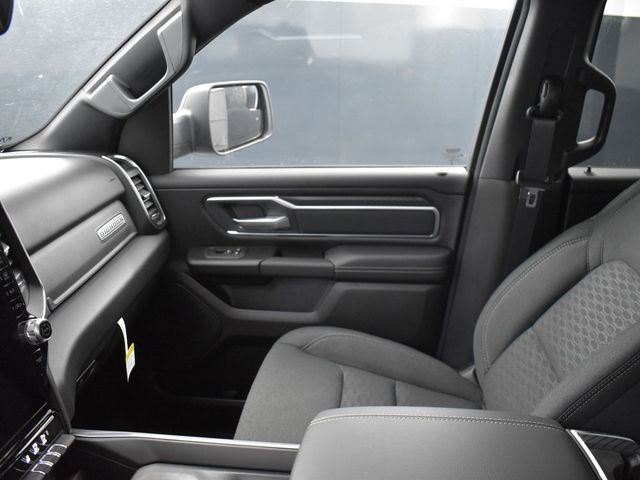 New 2026 RAM 1500 4x4 Crew Cab image 20