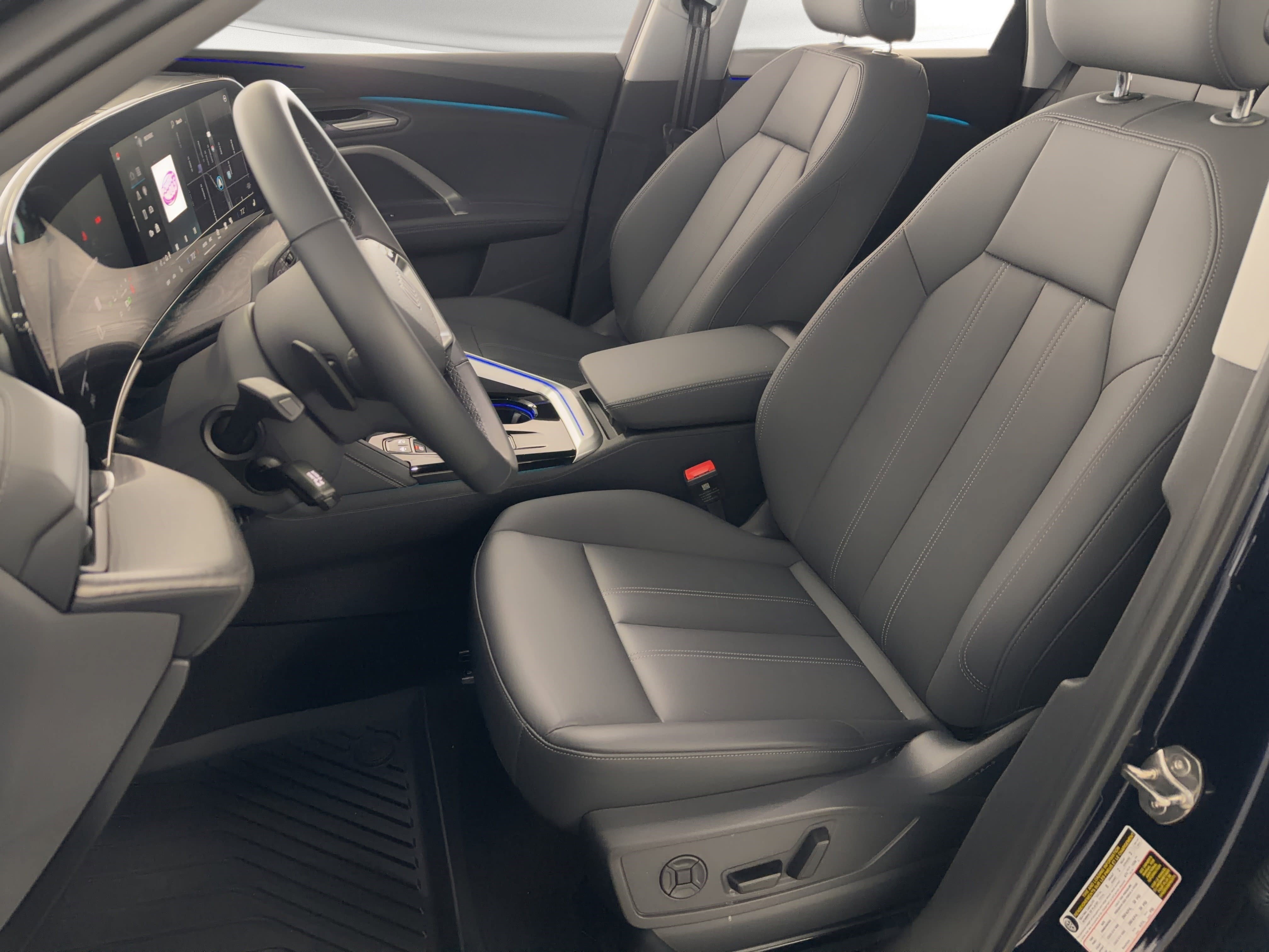 Certified 2025 Audi Q5 Premium Plus w/ Premium Plus image 5