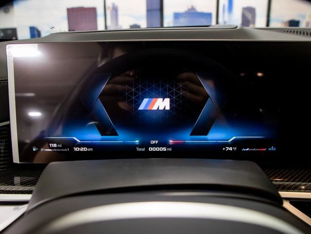 Used 2026 BMW X6 M60i w/ Executive Package AWD/4WD image 17