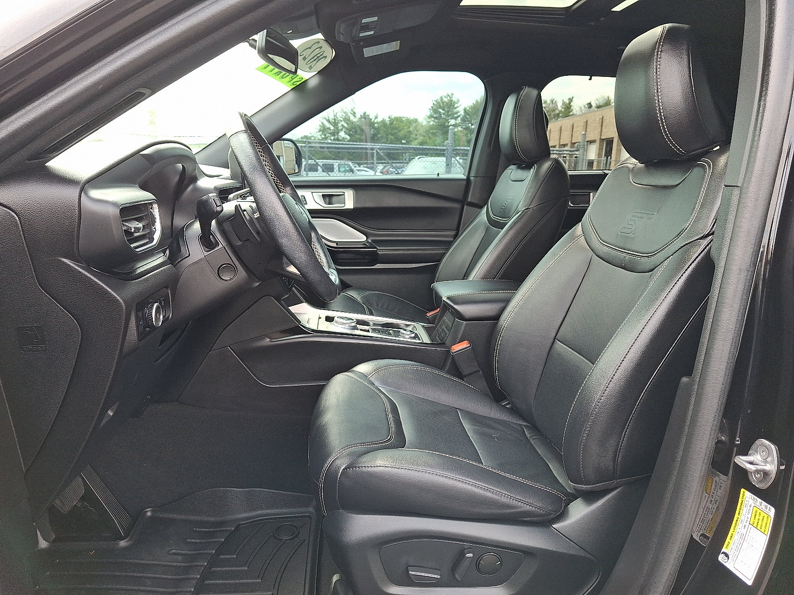 Used 2023 Ford Explorer ST w/ Equipment Group 401A AWD/4WD image 14