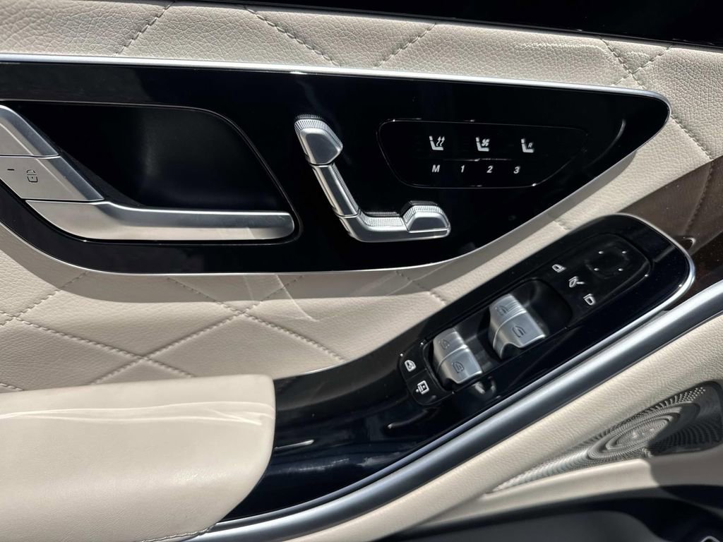 Used 2023 Mercedes-Benz S 500 4MATIC image 20