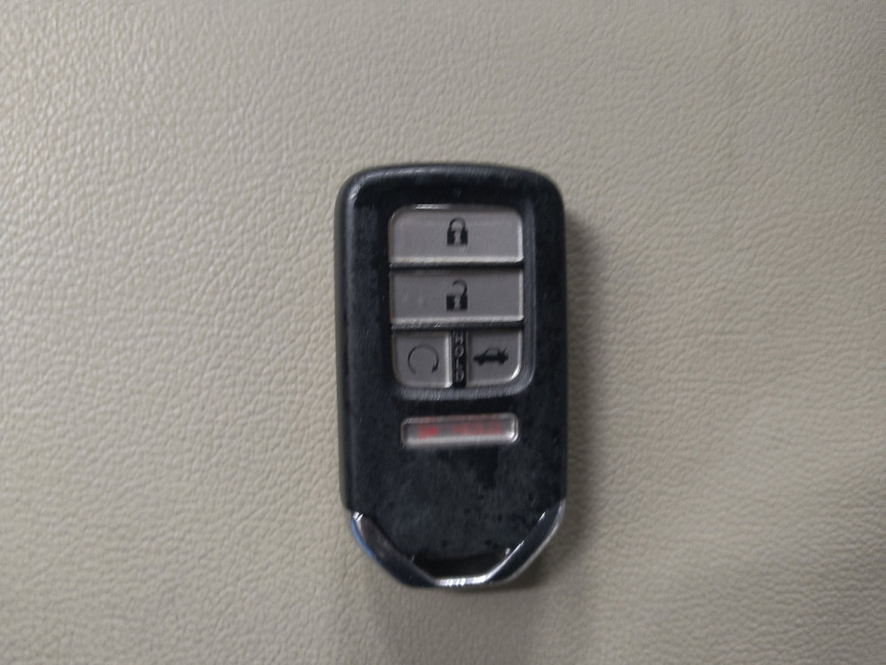 Used 2019 Honda Accord EX image 32