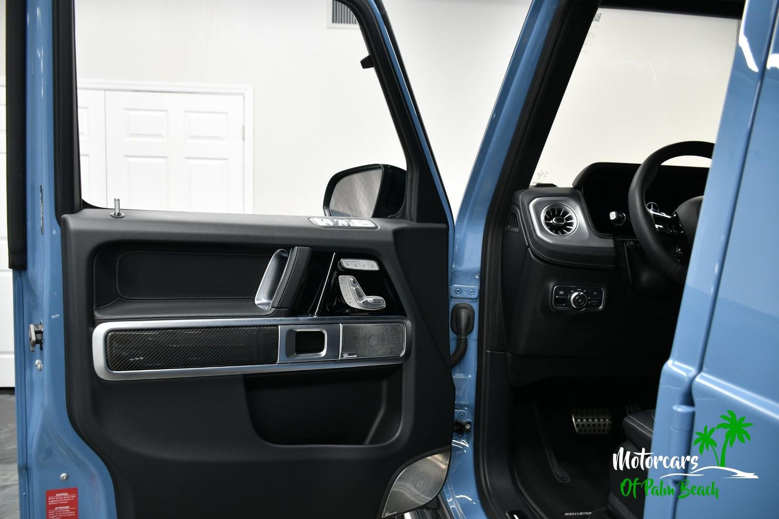 Used 2025 Mercedes-Benz G 63 AMG 4MATIC image 36