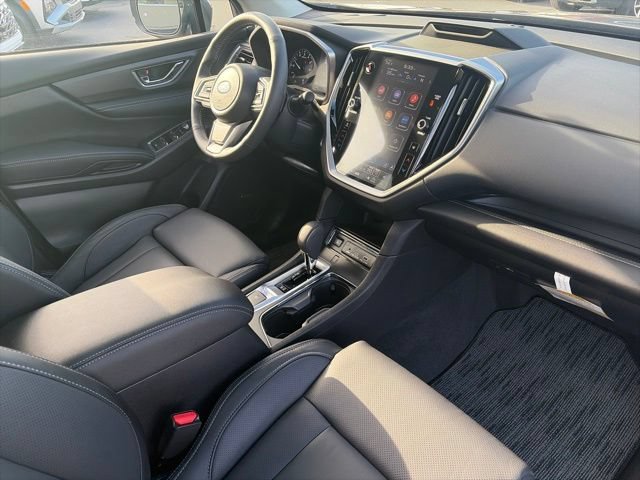 Used 2026 Subaru Ascent Limited AWD/4WD image 5