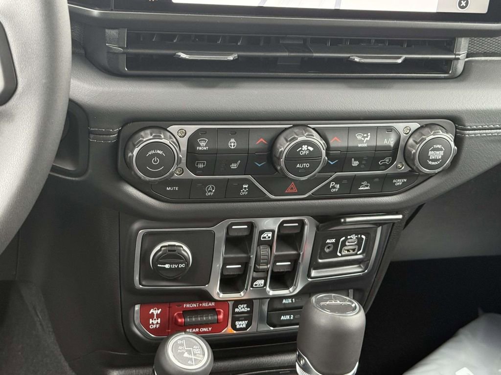 New 2026 Jeep Gladiator Rubicon AWD/4WD image 16