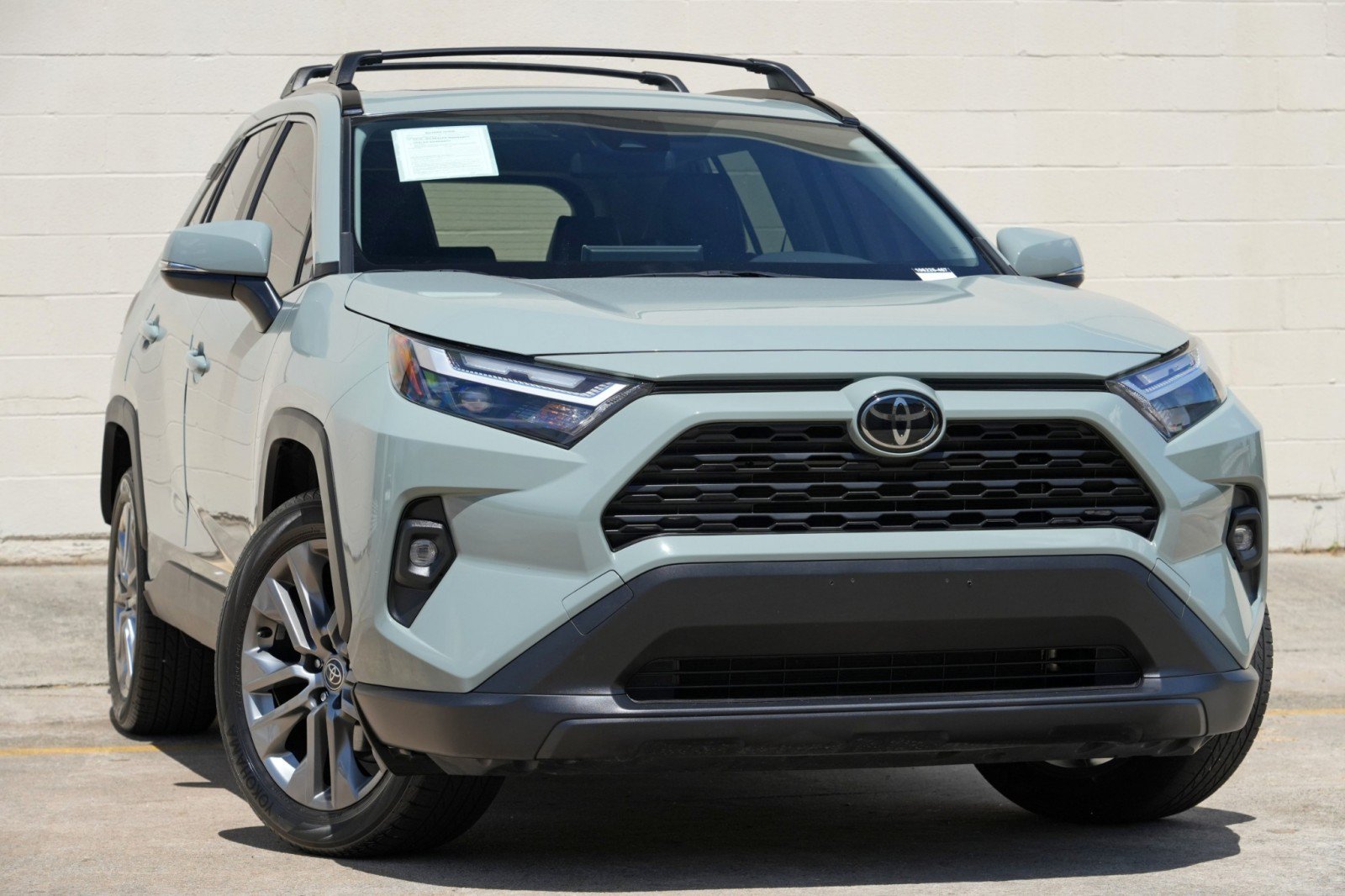 Used 2023 Toyota RAV4 XLE Premium FWD image 2