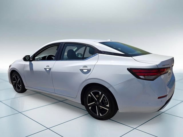 Used 2024 Nissan Sentra SV FWD image 7