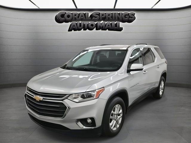 Used 2018 Chevrolet Traverse LT image 3