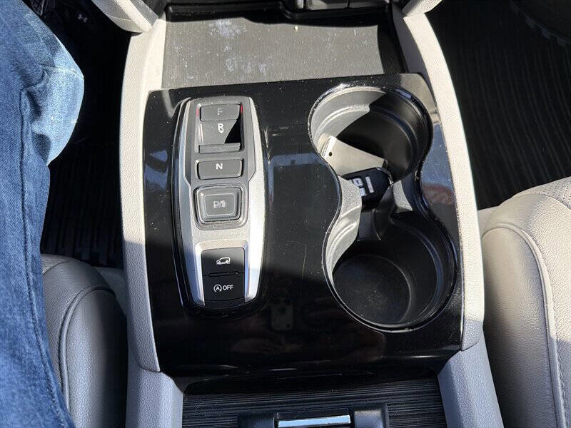 Used 2016 Honda Pilot Elite image 31