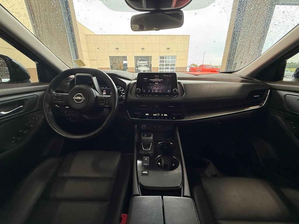 Used 2023 Nissan Rogue SV w/ SV Premium B Package FWD image 26