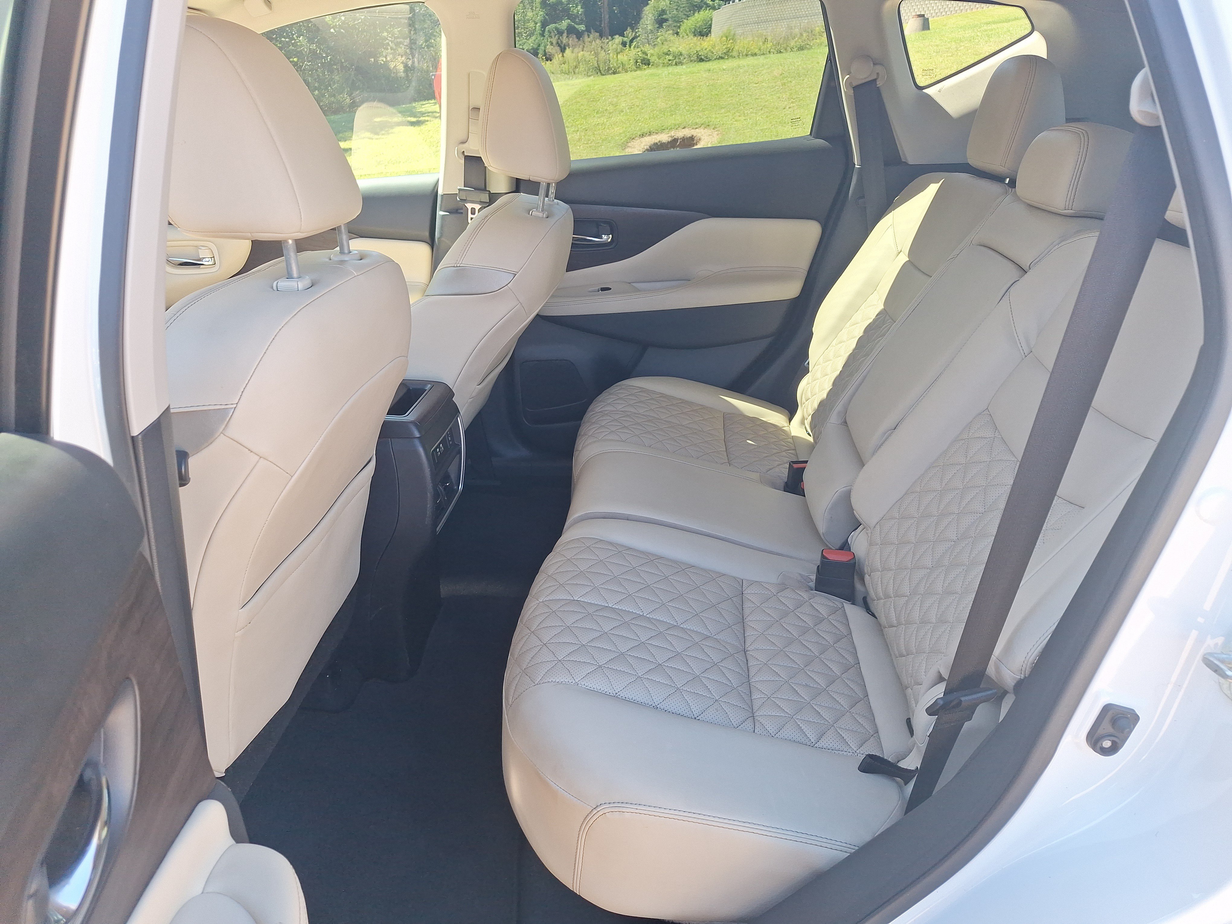 Used 2021 Nissan Murano Platinum w/ Cargo Package FWD image 12