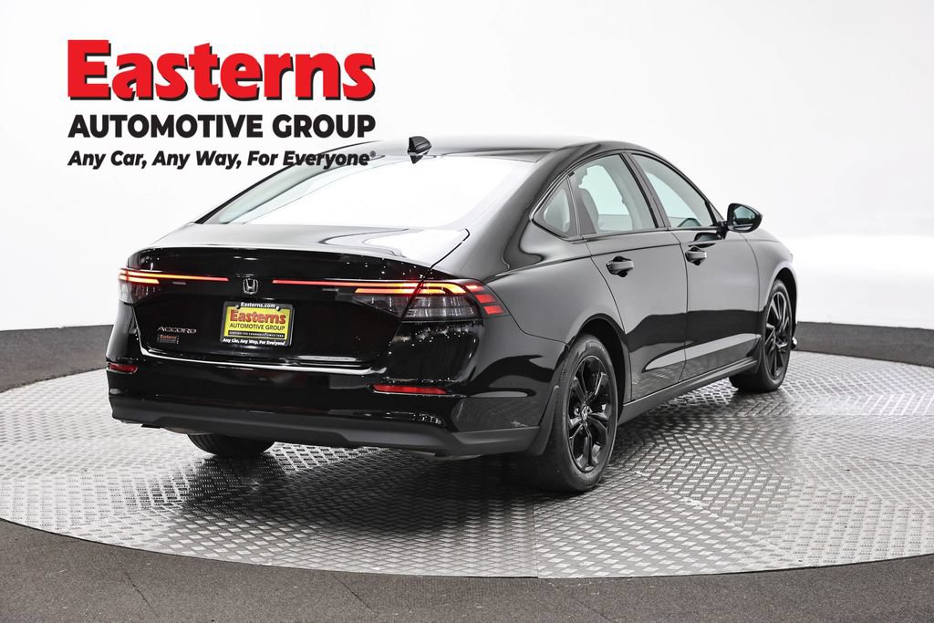 Used 2025 Honda Accord SE image 5