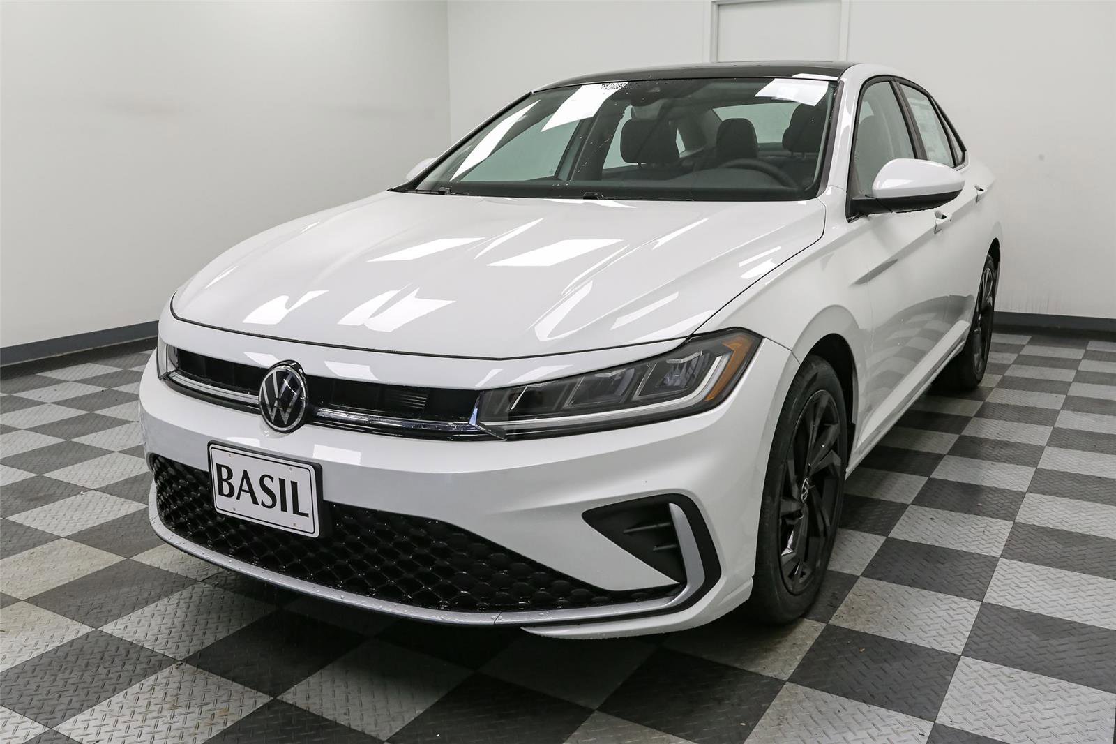 New 2025 Volkswagen Jetta SE image 5