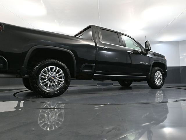 Used 2022 Chevrolet Silverado 2500 High Country w/ Z71 Off-Road Package image 58